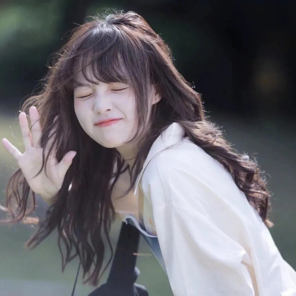 演员 - 易烊千玺 